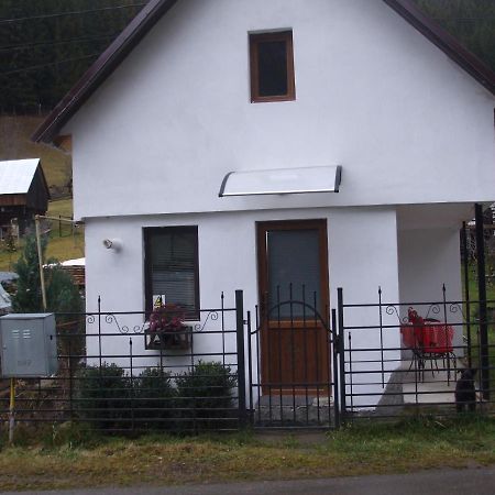 Tiny House Floare De Colt Villa Moeciu De Sus Exterior foto