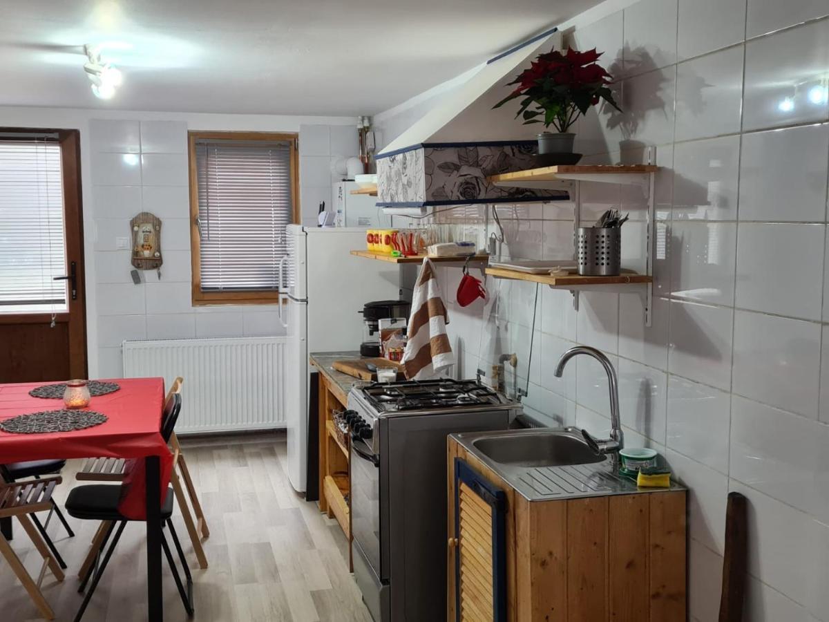 Tiny House Floare De Colt Villa Moeciu De Sus Exterior foto